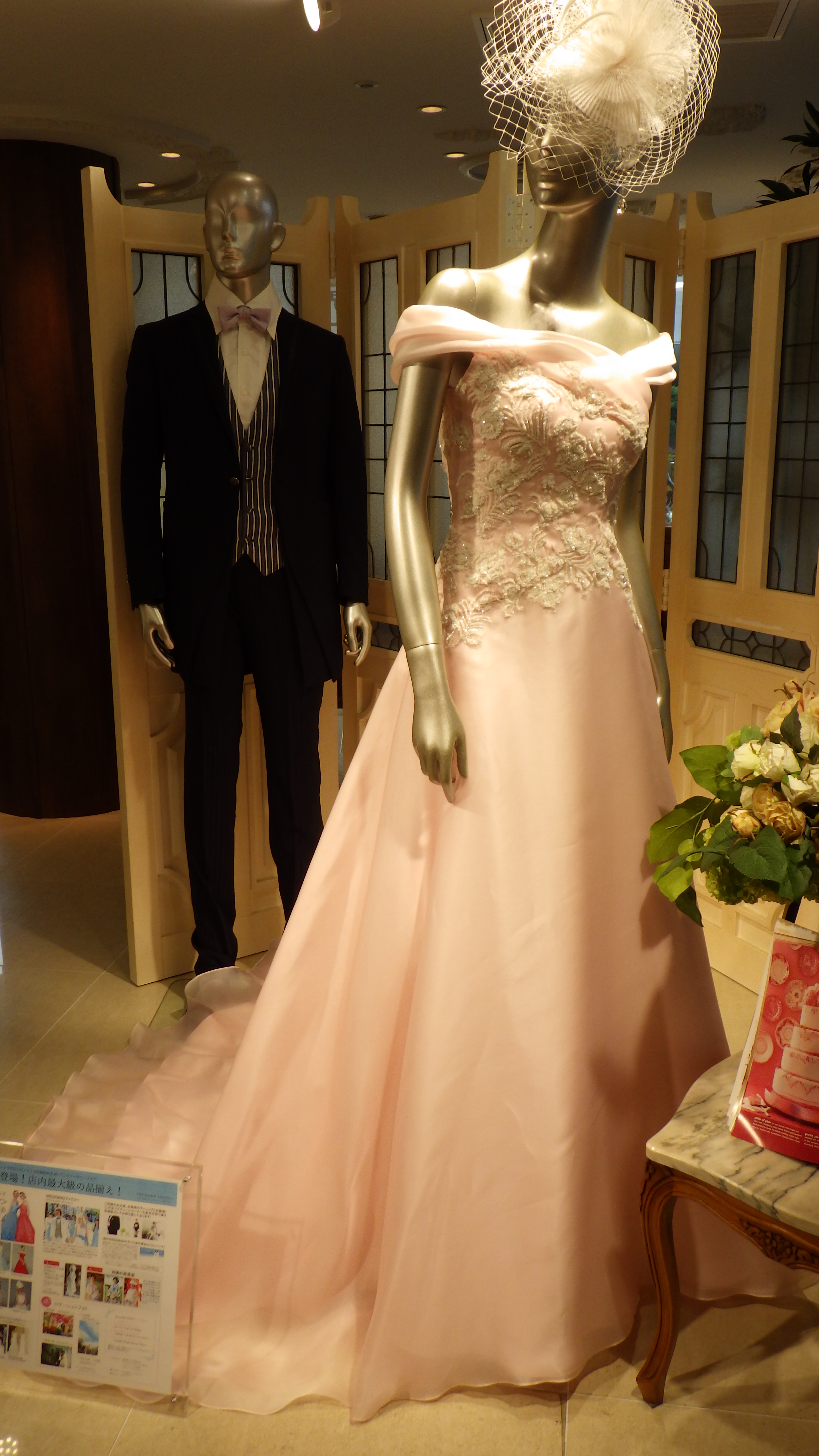 今週のドレス | | ブログ｜海外ブランドの純白・クラシカルなウエディングドレスなら大阪のウエディングサロンイノウエ